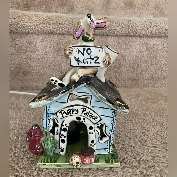 Clayworks by Heather Goldminc “Puppy Palace” - Picture 5 of 10